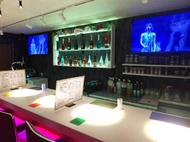 上福岡 ガールズバー