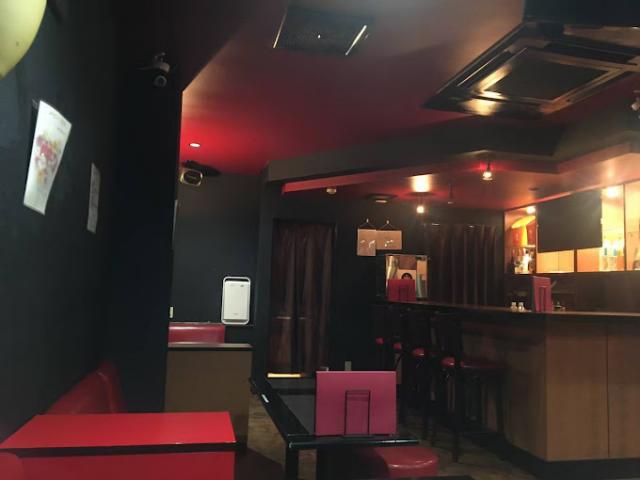 川越 ガールズバー